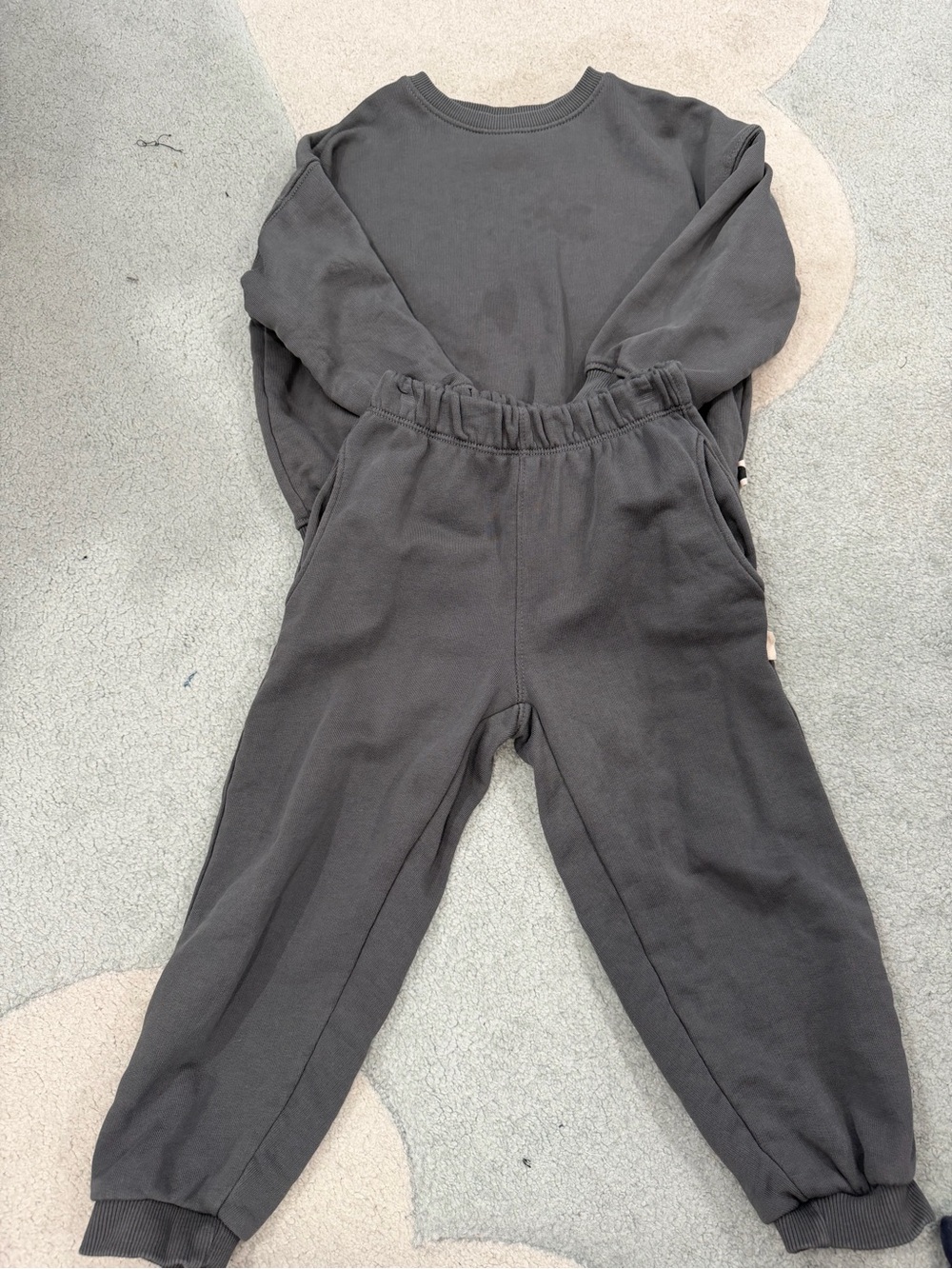 Zara Toddler 5T Charcoal Gray Sweatshirt & Jogger Set